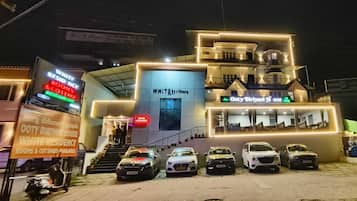 Double or Twin Room | Exterior