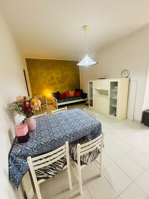 Interior - Casa delle Sorelle (Civitaquana)