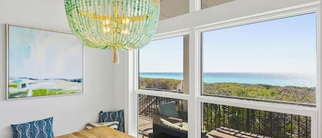 Appart'hôtel, plusieurs lits, balcon, vue océan (Camelot at Nature Way) | Intérieur