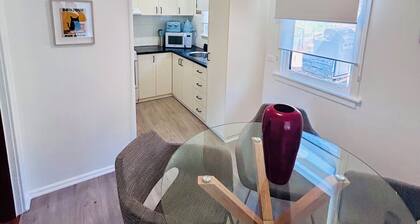 Walking distance to Golf Course and Hiking/Bike trails, 5 min drive to CBD