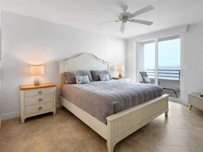 2 bedrooms, iron/ironing board, free WiFi, bed sheets - Sunsets bathe the Balcony of this 2 Bedroom Beachfront Condo...Savor the Gulf (Marco Island)