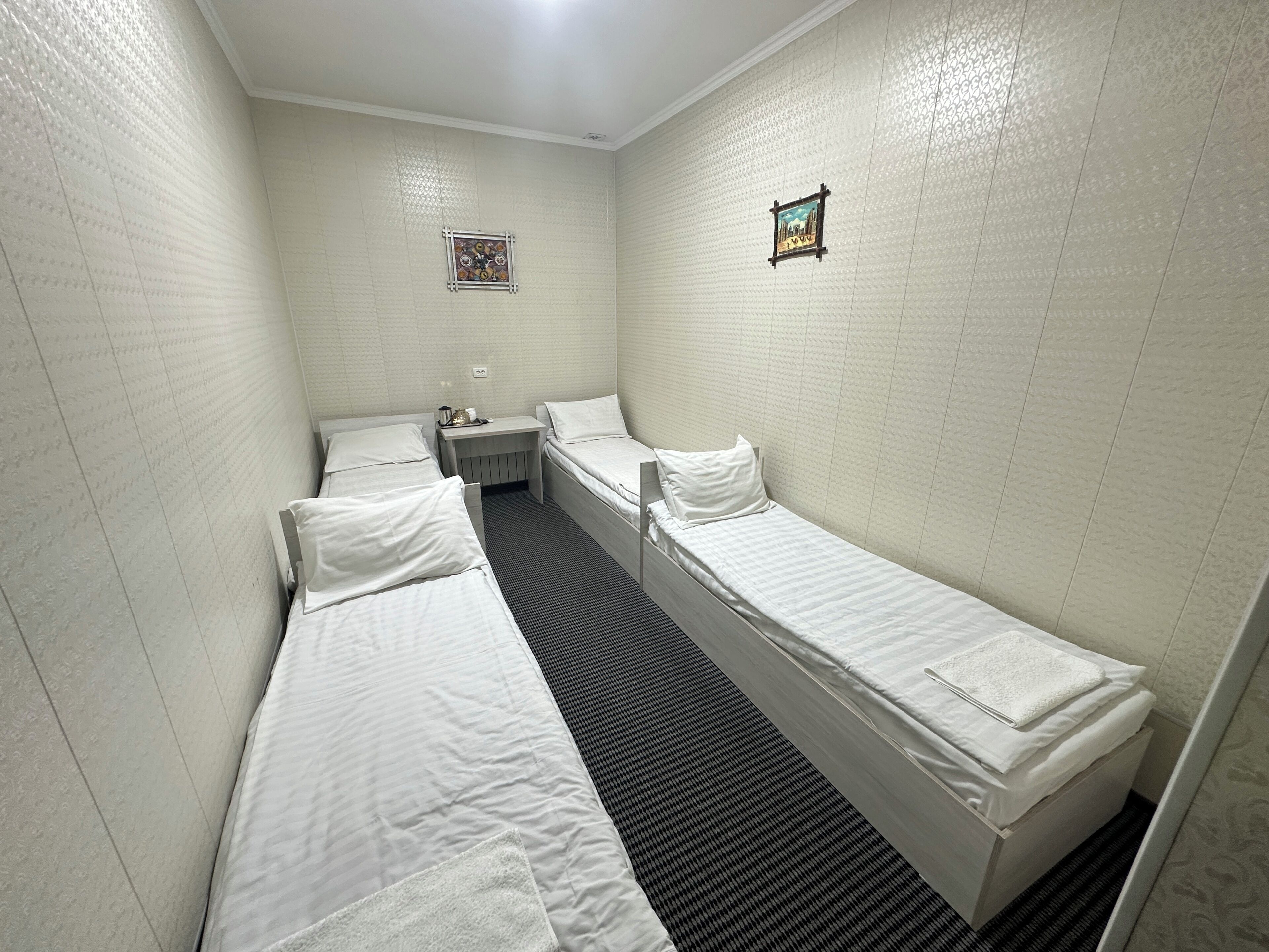 Quadruple Room, Garden View | Soundproofing, free WiFi