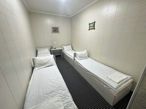 Phòng 4, quang cảnh vườn | Spa