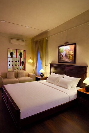 1 bedroom, iron/ironing board, WiFi, bed sheets - Cozy studio Hoan Kiem lake/Opera House/Old quarter (Hà Nội)