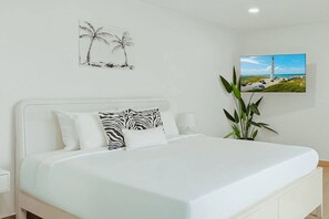 4 bedrooms, in-room safe, iron/ironing board, free WiFi - 4BR Pet-Friendly Villa at Casa Noir by Bocobay (Noord)