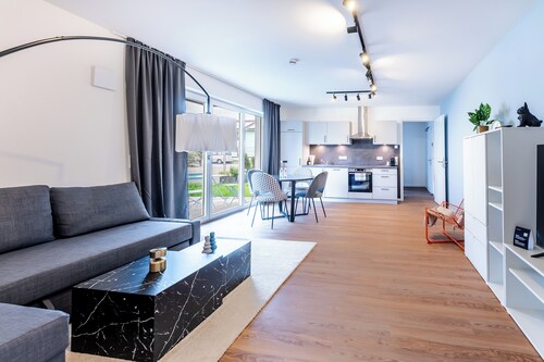 Tonirooms 2-Zimmer Apartment "Eisvogel"
