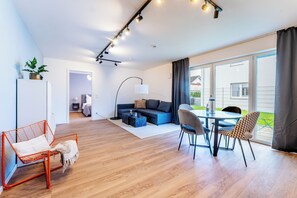 Interior - Tonirooms 2-room apartment "Kingfisher" (Straubing)