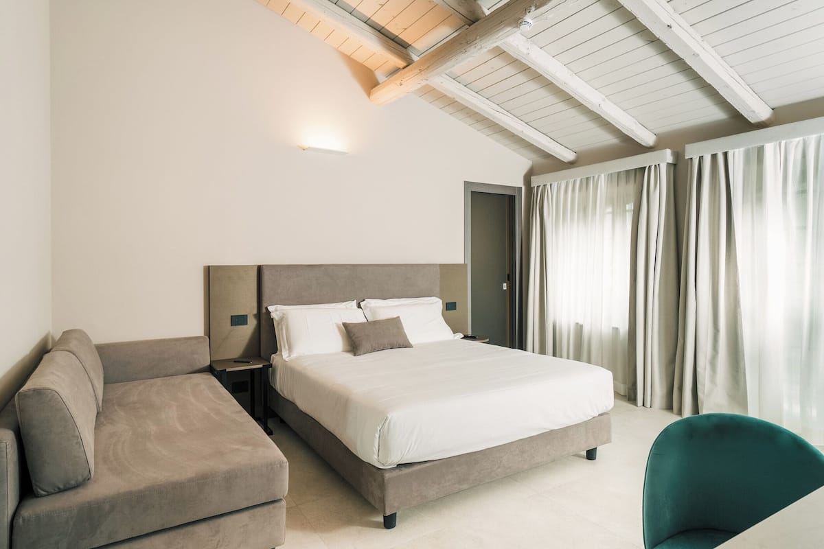 Habitación triple Deluxe, vista a la montaña