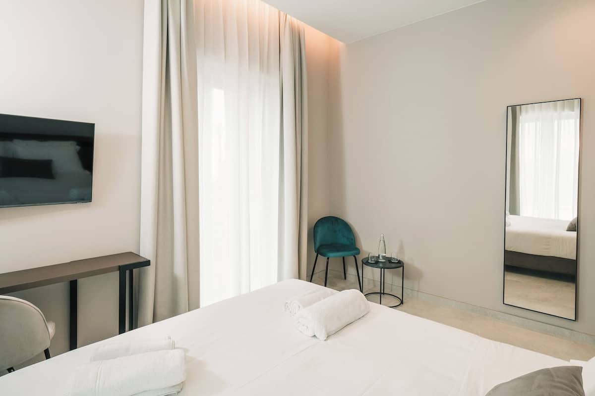 Deluxe Room, Balcony, Sea View