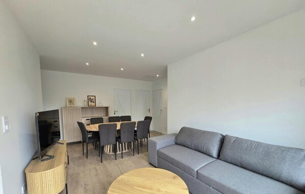 Living area - House with parking, pets welcome - 6 guests (Le Fleix)