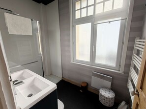 Bathroom - Luminous apartment in prime location - 8 guests (Le Touquet-Paris-Plage)