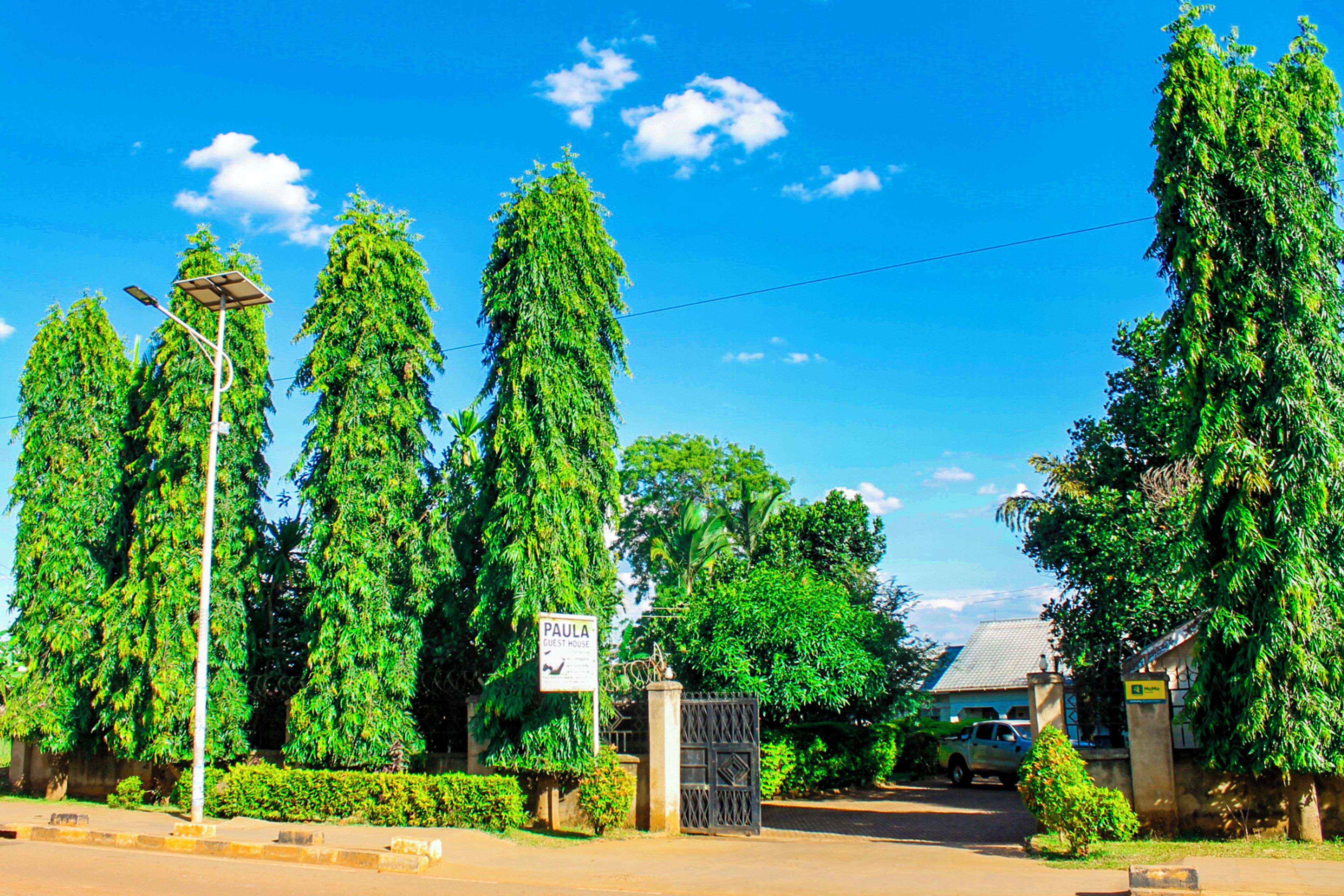 المنطقة المحيطة بالمنشأة