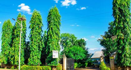 Paula Guest House