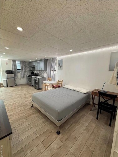 Welcoming studio in Bronx perfect for your city getaway