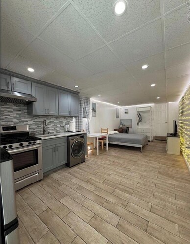 Welcoming studio in Bronx perfect for your city getaway