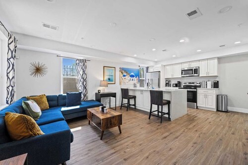 Modern 2BR ADU – Mins to Wharf & Audi Field