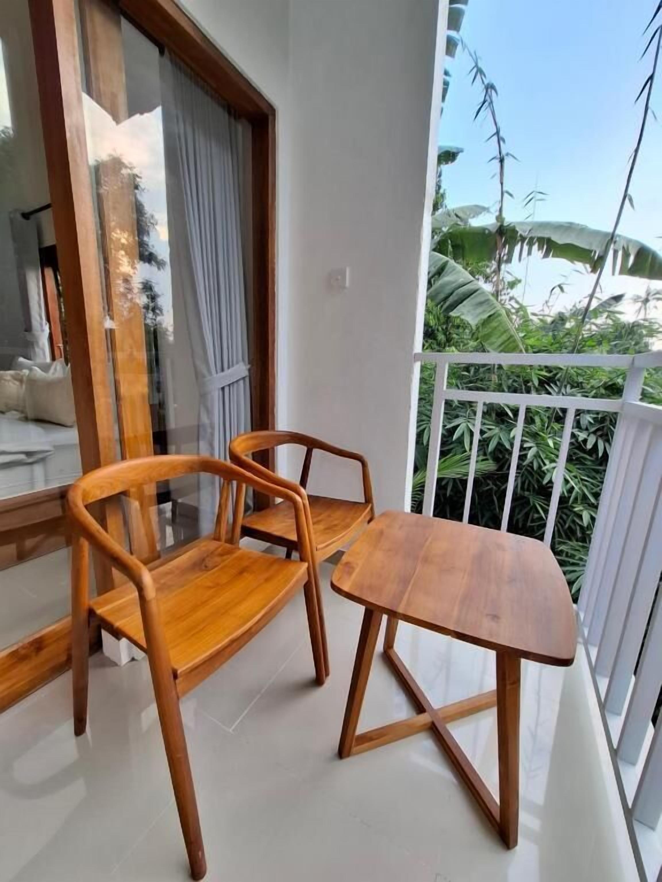 Deluxe Double Room, Balcony, Courtyard View | Property grounds