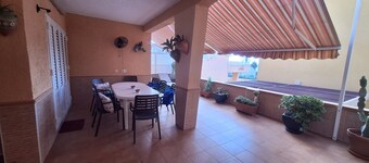 Terraced house with garden and terrace overlooking the sea in Cabo de Palos.