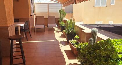 Terraced house with garden and terrace overlooking the sea in Cabo de Palos.