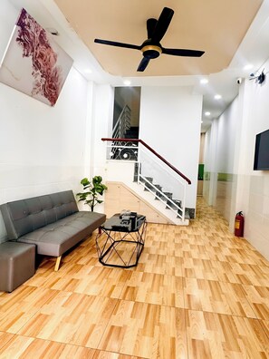 Interior - Aura Ocean Home 7-Bedrooms City Center near Beach (Nha Trang)