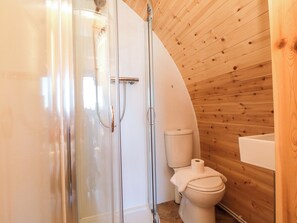 Cottage | Bathroom - Fern Folly (Whitby)