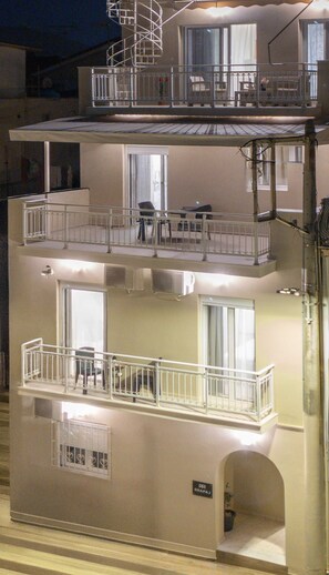 Property grounds - Rapai City Apartments - Central Stays in Zakynthos Town (Zakynthos)