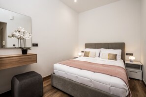 1 bedroom, iron/ironing board, free WiFi, bed sheets - Rapai City Apartments - Central Stays in Zakynthos Town (Zakynthos)