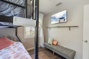 4 habitaciones, tabla de planchar con plancha y wifi gratis