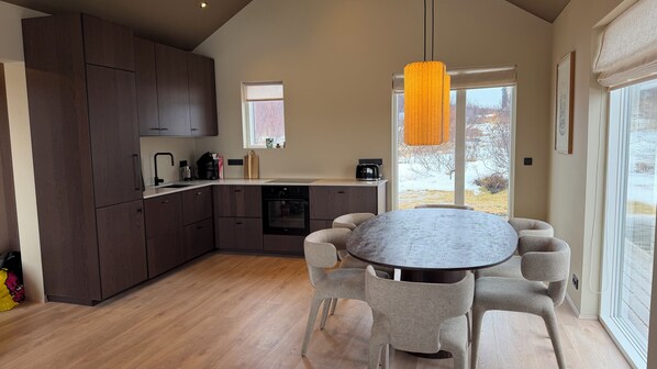 Private kitchen - Modern Cabin with Hot Tub & Mountain views (Borgarbyggð)