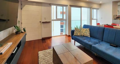 Top living and finely furnished in the old town in Munich's Lehel district