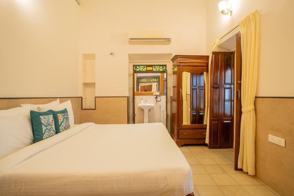 Deluxe Villa | In-room safe, iron/ironing board, free WiFi