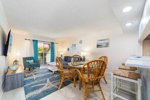 Interior - Cute pelican Inlet condo in beautiful St. Augustine (Saint Augustine)