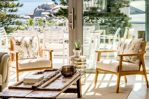 House - 4 Bed Coastal Retreat W Pool Views Llandudno Sands (Cape Town)