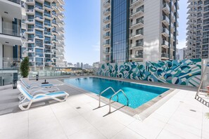 House - Free Housekeeping Visits During Your Stay - Stayshort - Relaxing 1 Bedroom in JVC That Sleeps 2 (Dubai)