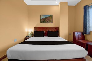 Blackout drapes, soundproofing, iron/ironing board, free WiFi - Hotel Runway Jaipur Airport Sanganer (Jaipur)