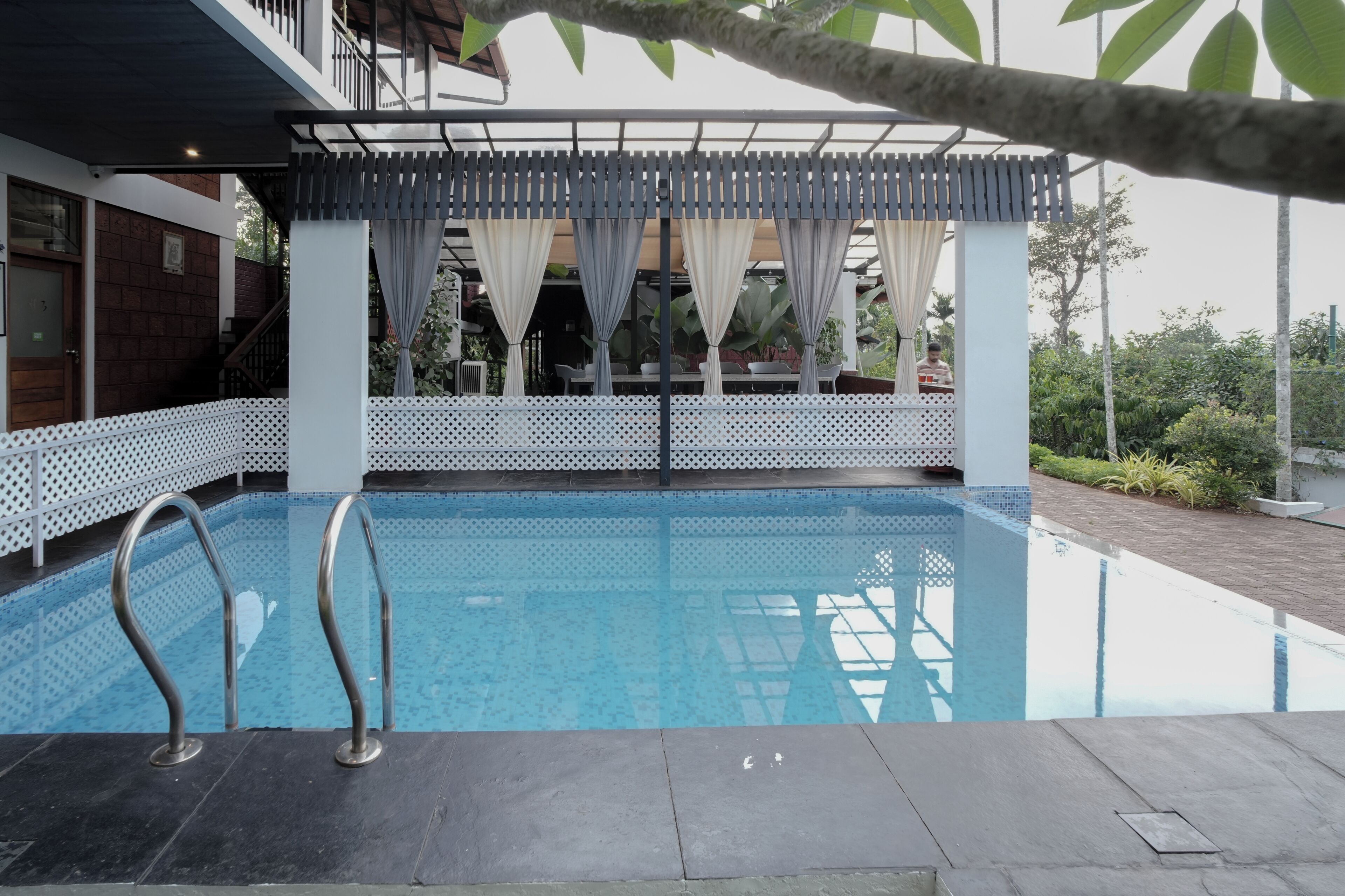 Piscina externa