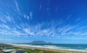 Beach - Amazing View Penthouse with Heating (Table View/Cape Town)