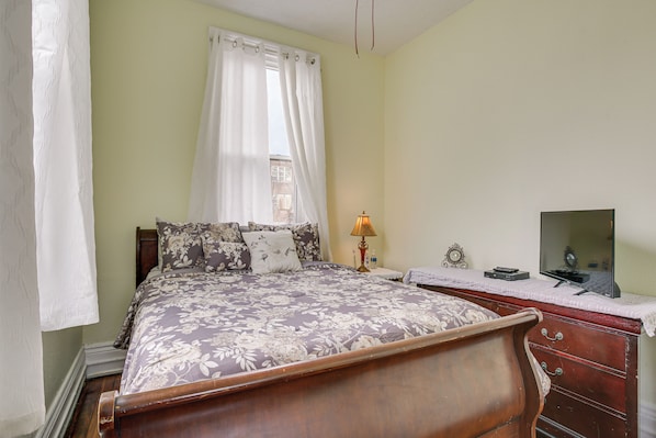 Interior - Nola Home w/ Front Porch ~ 1 Mi to French Quarter! (New Orleans)