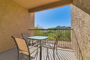 Interior - Hike & Golf in Fountain Hills! Resort-style Condo (Fountain Hills)