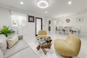 Interior - Stroll to Dtwn: Delray Beach Home w/ Outdoor Oasis (Delray Beach)