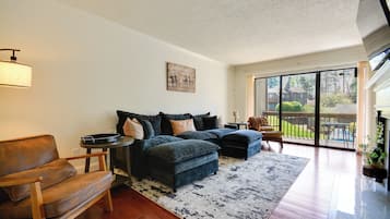 Căn hộ (3 Bedrooms) | Mặt tiền nơi lưu trú