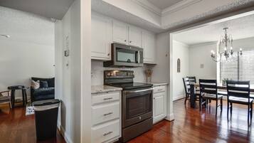 Apartment (3 Bedrooms) | Interior