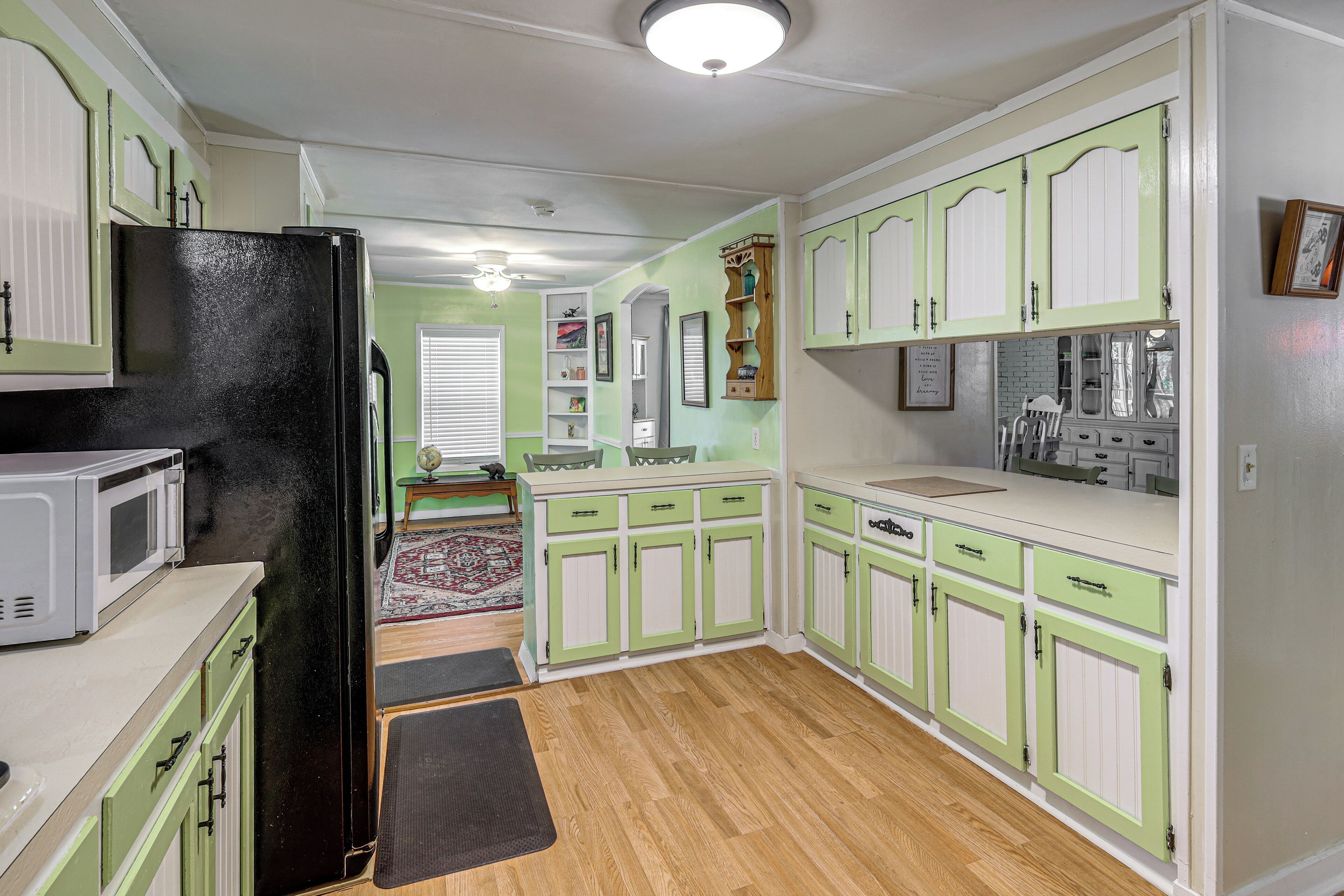 House (3 Bedrooms) | Interior