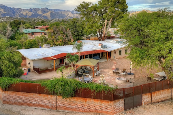 Home Near Sabino Canyon: Hot Tub & Swim Spa Access - Tucson, AZ