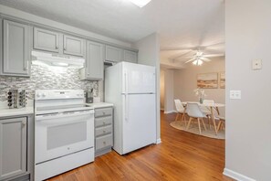 Fridge, oven, stovetop, dishwasher - Newly renovated home, across the street from a beautiful state nature park! (Chattanooga)