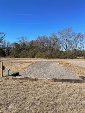 Miscellaneous - Quiet Country RV sites outside of Van, full hookups, close to Canton/Lindale (Van)