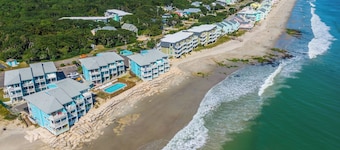 The Riggings #E1 | Pool + Beach Access