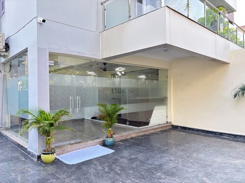 Fortune Home Service Apartment Sector-72