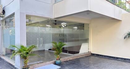 Fortune Home Service Apartment Sector-72
