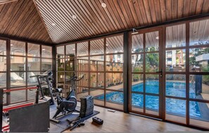 House - Modern 1bhk in Candolim Pool Gym Near Beach (Candolim)